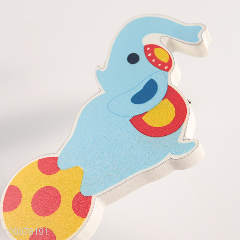 Yiwu market cartoon elephant shape wall-mounted wooden hook for sale
