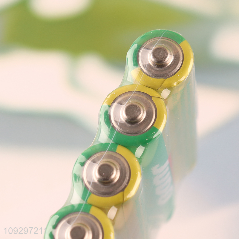 Top quality Number 7 / AAA / Alkaline zinc-manganese dry battery