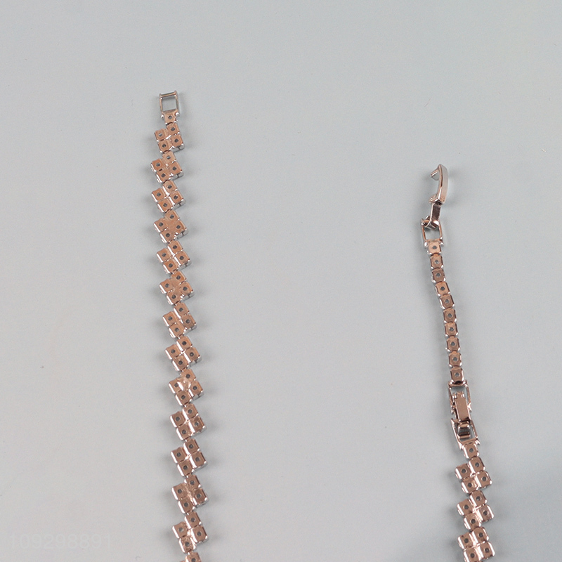 Online wholesale fashion accessories alloy necklace for women