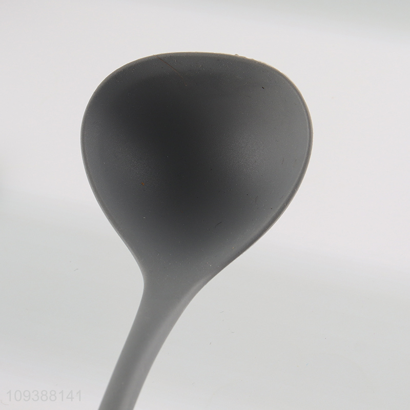 China supplier silicone kitchen utensil soup ladle for sale