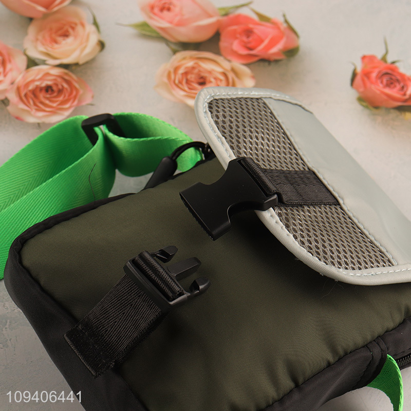 Low price slim portable sport crossbody bag